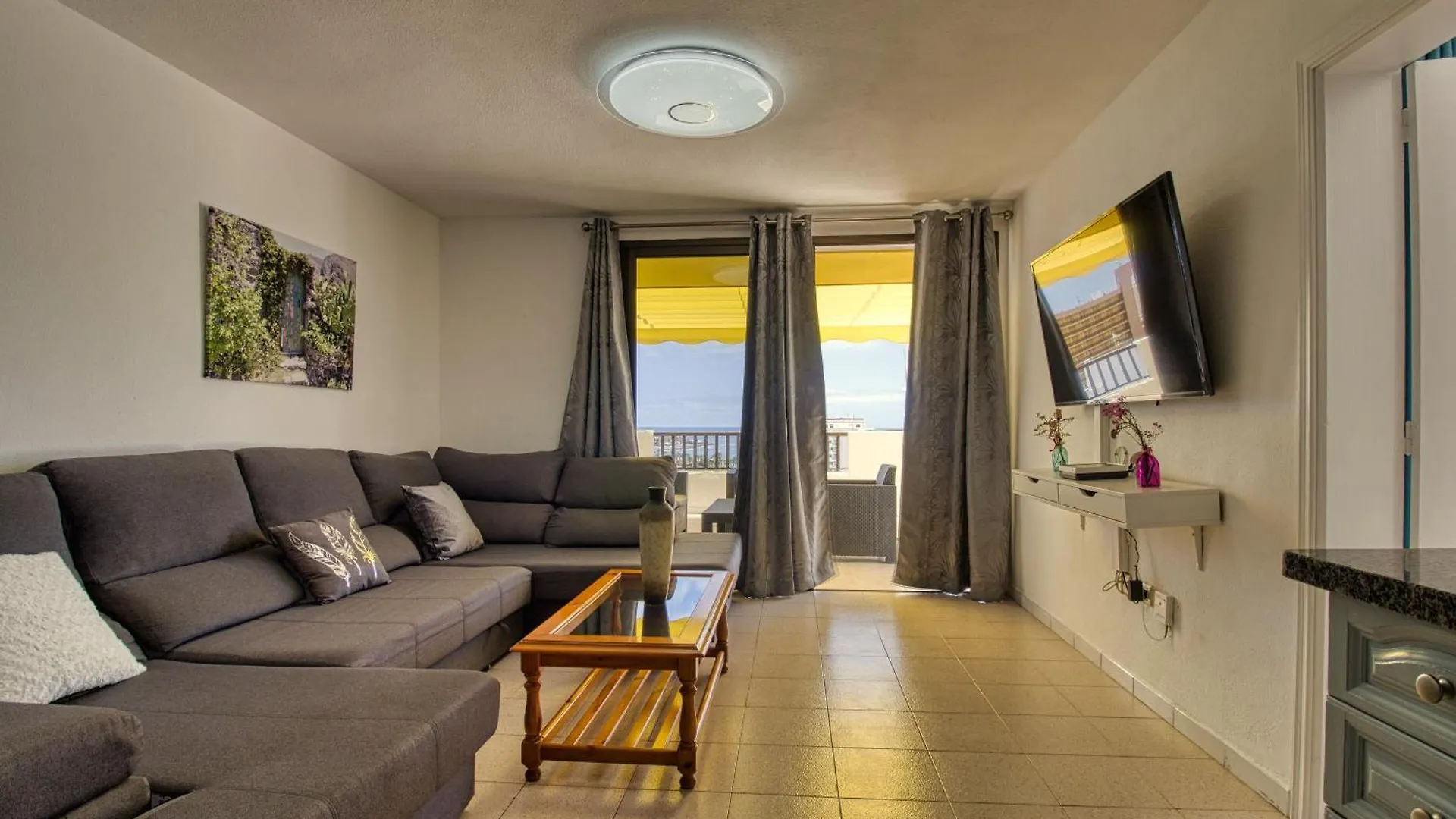 Penthouse Sea View Jacuzzy Terrace & Pool Apartment Playa Fanabe
