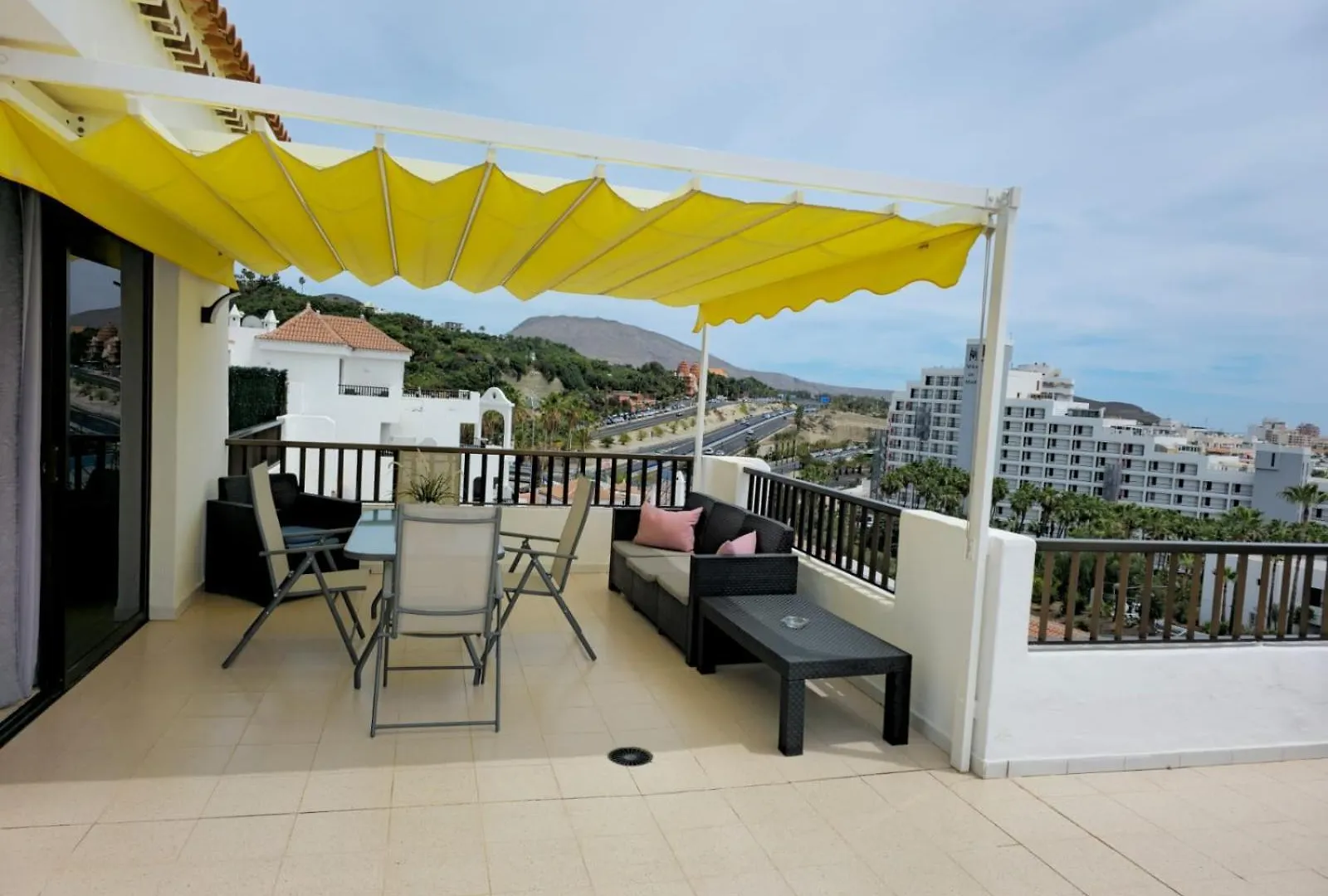 Penthouse Sea View Jacuzzy Terrace & Pool Apartment Playa Fanabe